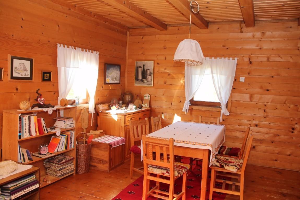 Cabin Menka Sirogojno Ngoại thất bức ảnh